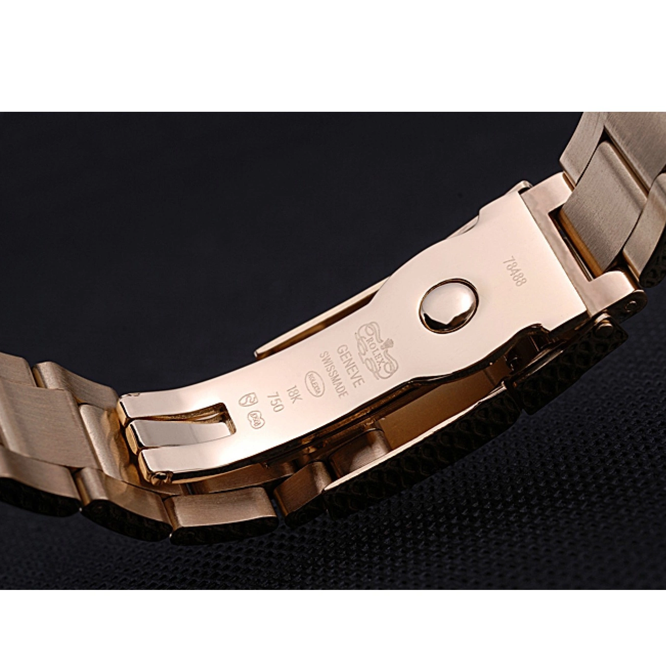 AAA Replica Watches with Bracelet Daytona White 622548 Cosmograph Subdials Gold Black Rolex 0716
